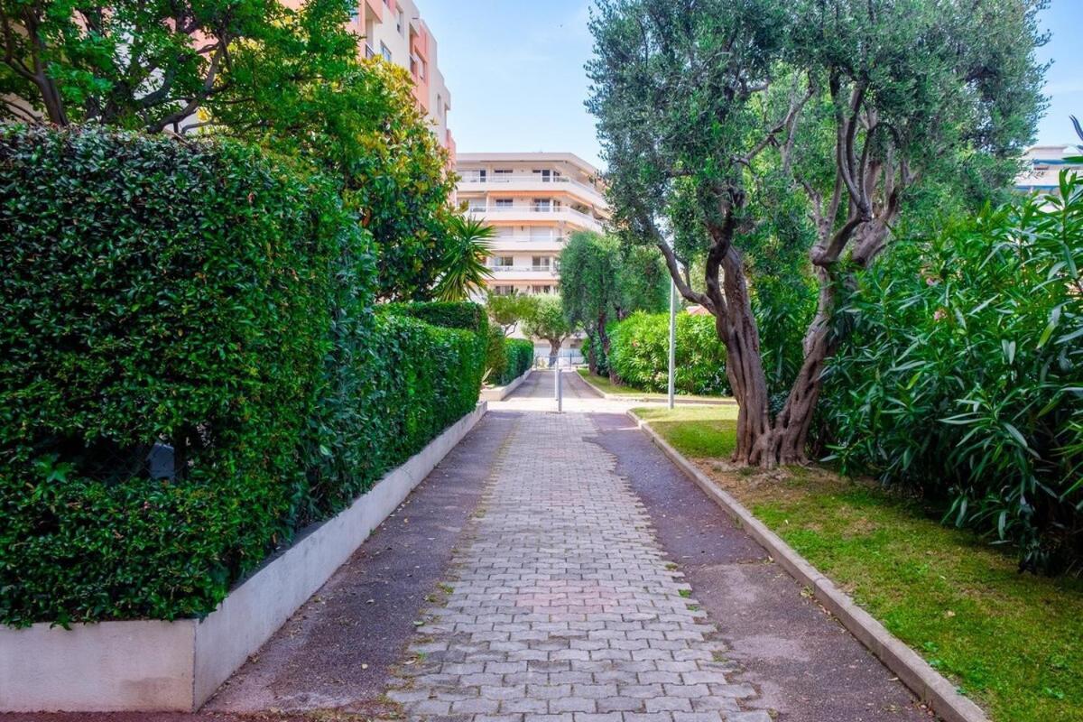 Apartament Le Riviera ~ Jardin ~ Parking ~ Climatisation Cagnes-sur-Mer Zewnętrze zdjęcie